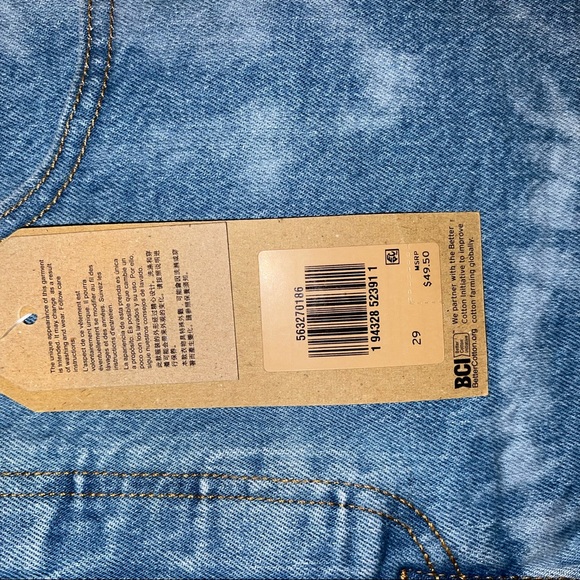 Levi’s 501 Acid wash shorts - Picture 7 of 9